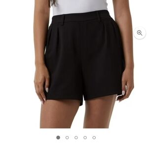 32 Degrees Cool Pull On Black Shorts